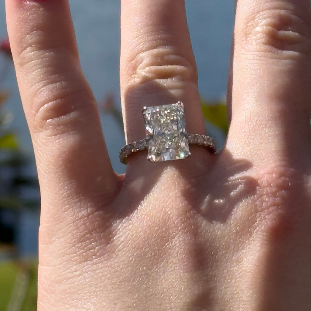 Engagement Lab-Grown Diamond Rings with Hidden Halo