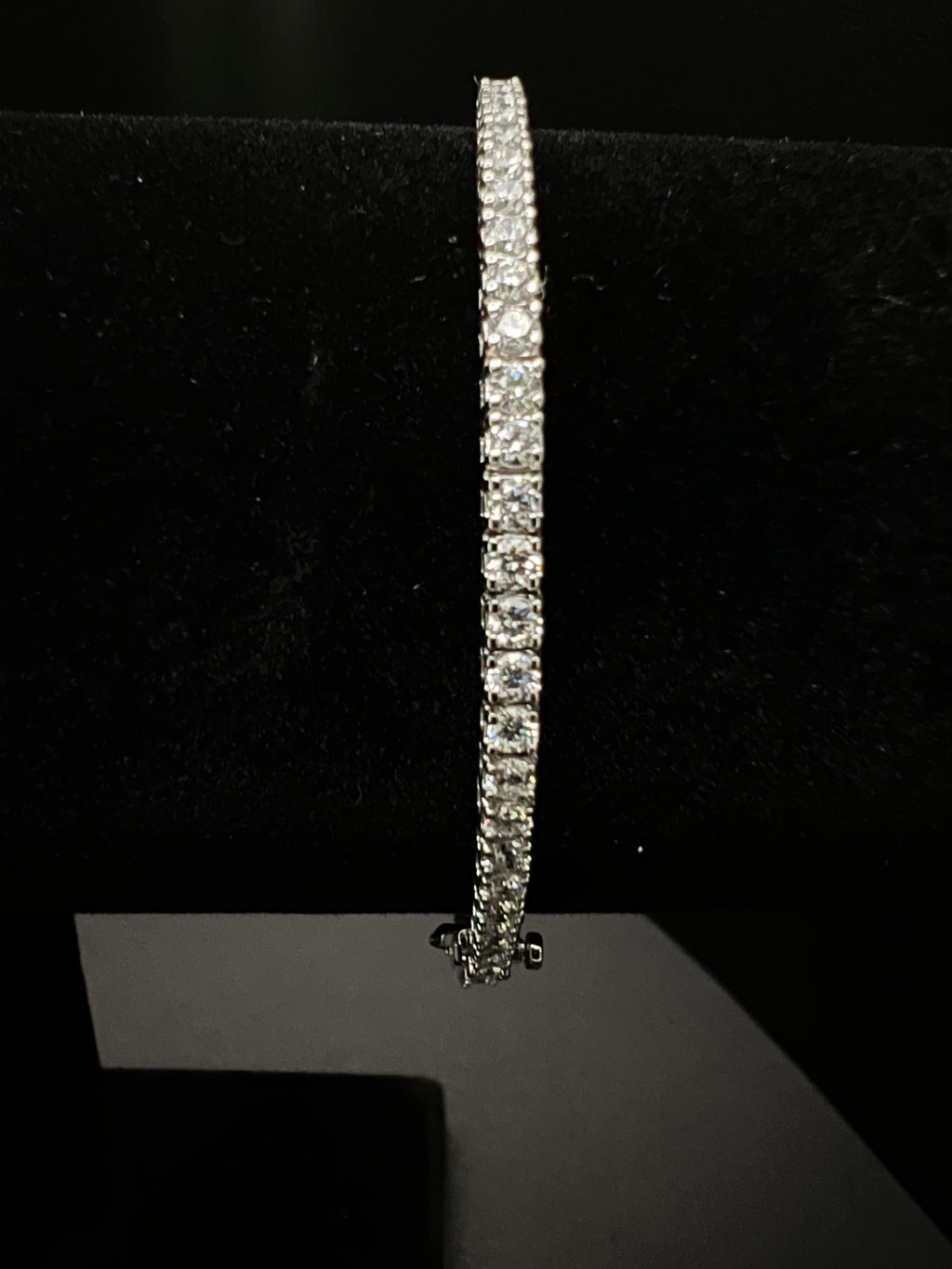 Lab-Grown Diamond Tennis Bracelets